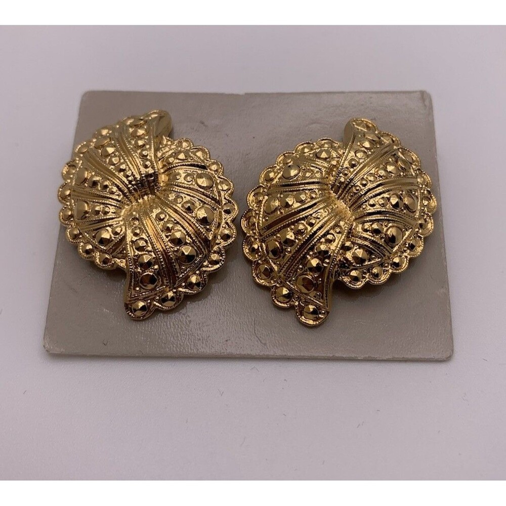 Vintage Avon Fanfare Pierced Earrings Gold Tone Original Box 1980’s